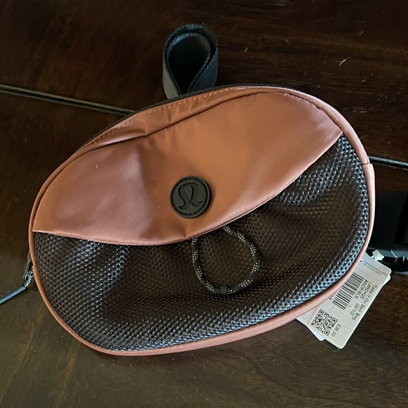 lululemon athletica Handbags - Lululemon Belt Bag